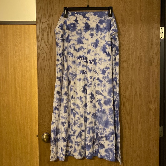 Blue and White Tie Dye Maxi Skirt - Picture 1 of 7